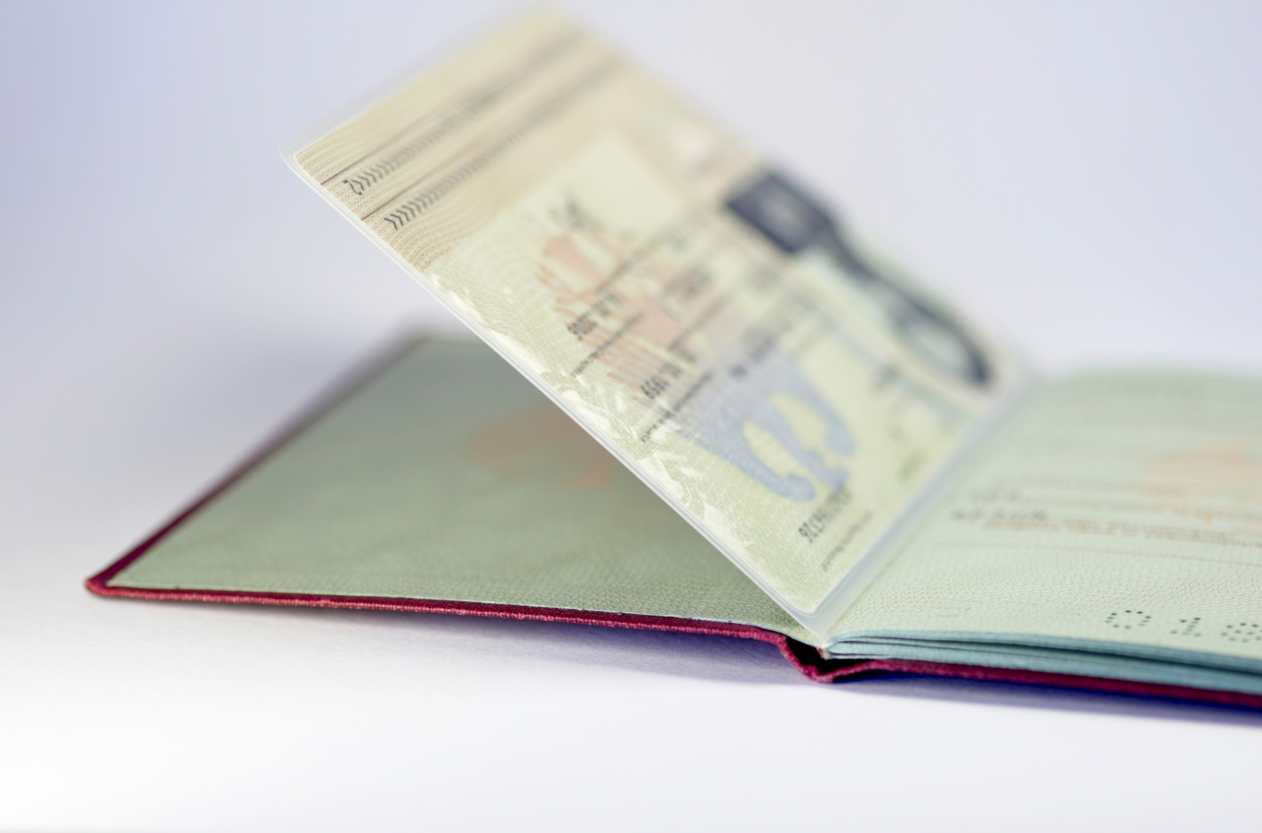 Wer die deutsche Staatsbürgerschaft haben möchte, hat es seit dem 27. Juni 2024 leichter. Foto: pmphoto von Getty Images via Canva.com